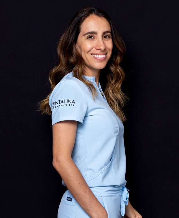 Odontólogo en Dentalika